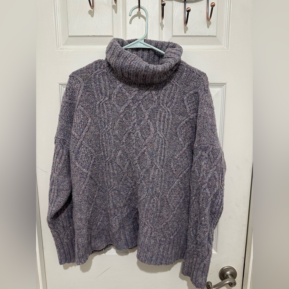 American Eagle purple turtleneck pullover sweater medium